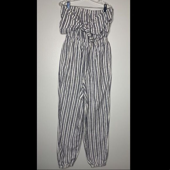 Aerie linen strapless romper jumper. Small - Picture 2 of 4